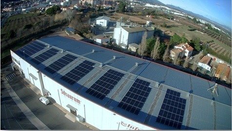 L’Avellanera instal·la panells solars a la seva planta productora de La Selva del Camp (Tarragona)